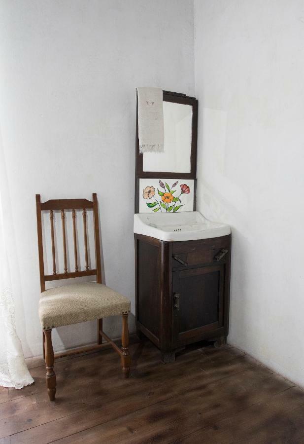 A Fonte Das Bodas Samos Exteriör bild